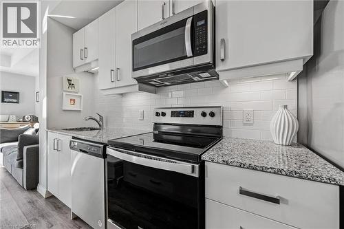 108 Garment Street Unit# 416, Kitchener, ON - Indoor Photo Showing Kitchen With Stainless Steel Kitchen With Upgraded Kitchen