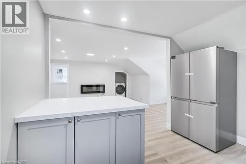 10 Comet Avenue Unit# 2, Hamilton, ON - Indoor