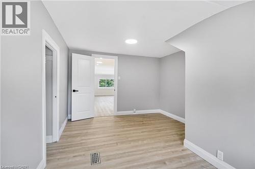 10 Comet Avenue Unit# 2, Hamilton, ON - Indoor Photo Showing Other Room