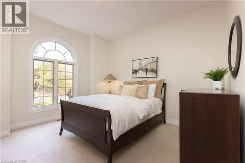 1285 Beaufort Drive, Burlington, ON - Indoor Photo Showing Bedroom