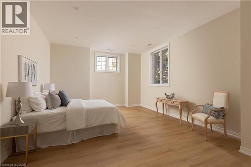 1285 Beaufort Drive, Burlington, ON - Indoor Photo Showing Bedroom