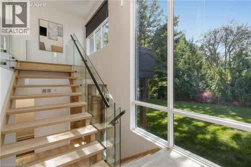 135 Secord Lane, Burlington, ON - Indoor Photo Showing Other Room