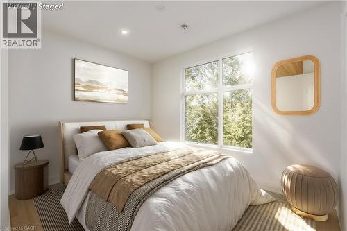 135 Secord Lane, Burlington, ON - Indoor Photo Showing Bedroom
