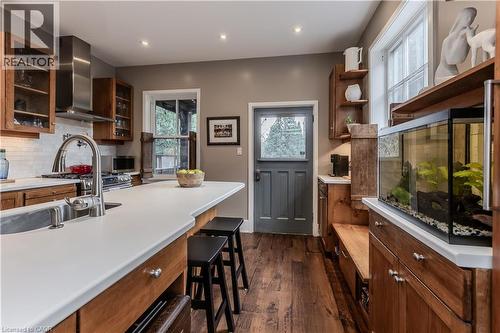 2154 Caroline Street, Burlington, ON - Indoor Photo Showing Kitchen