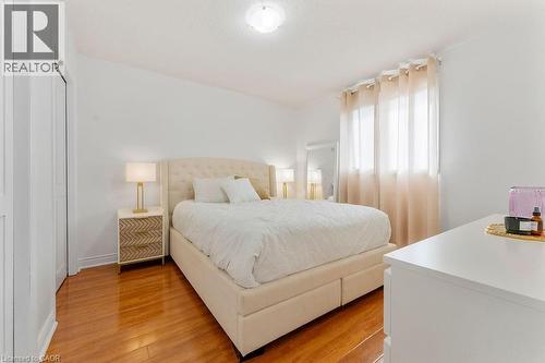 113 Greenshire Drive, Hamilton, ON - Indoor Photo Showing Bedroom