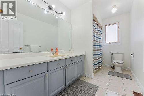 113 Greenshire Drive, Hamilton, ON - Indoor Photo Showing Bathroom