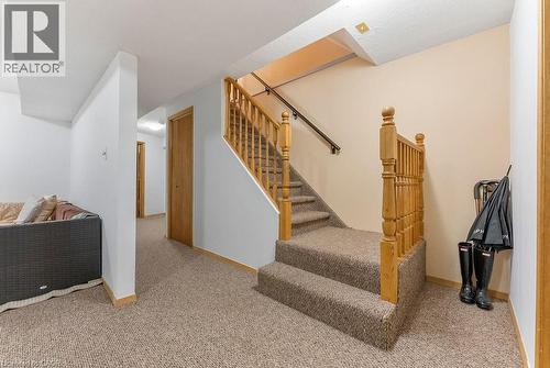 113 Greenshire Drive, Hamilton, ON - Indoor Photo Showing Other Room