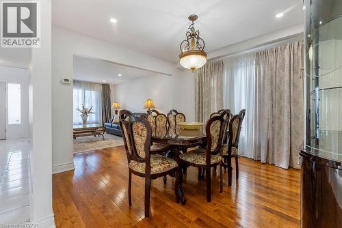 113 Greenshire Drive, Hamilton, ON - Indoor Photo Showing Dining Room
