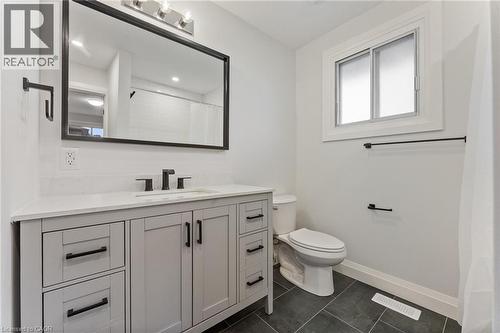 11 Marcella Crescent, Hamilton, ON - Indoor Photo Showing Bathroom