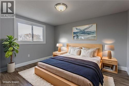 30 Graywood Road, Hamilton, ON - Indoor Photo Showing Bedroom