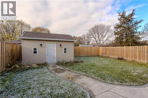 30 Graywood Road, Hamilton, ON - Outdoor