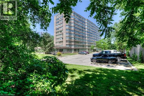 3227 KING Street E Unit# 710  Kitchener, ON N2A 3Z9