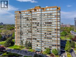 1276 MAPLE CROSSING Boulevard Unit# 811  Burlington, ON L7S 2J9