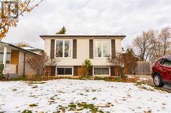 185 BELLINGHAM Drive Unit# 2  Hamilton, ON L8V 4M7
