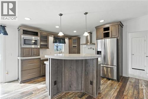 45 Riverbend Crescent, Nanticoke, ON - Indoor Photo Showing Kitchen With Upgraded Kitchen