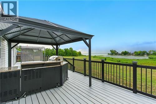 45 Riverbend Crescent, Nanticoke, ON - Outdoor With Deck Patio Veranda