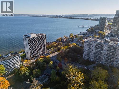 2159 Lakeshore Road, Burlington, ON 