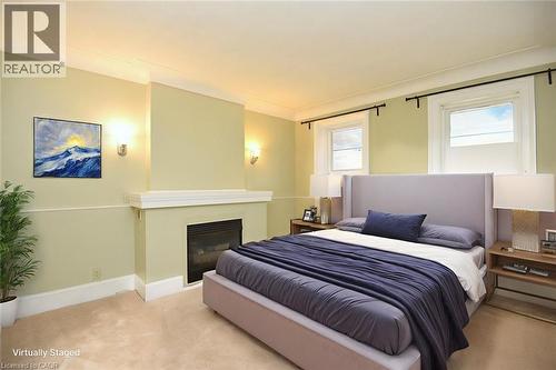 185 Market Street, Hamilton, ON - Indoor Photo Showing Bedroom