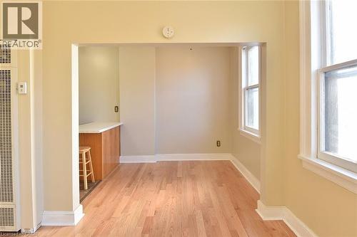 185 Market Street, Hamilton, ON - Indoor Photo Showing Other Room