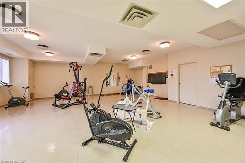 Exercise area featuring visible vents - 416 Limeridge Road E Unit# 309, Hamilton, ON - Indoor Photo Showing Gym Room