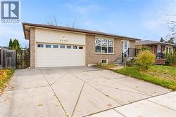 3096 PALMER Drive  Burlington, ON L7M 1S9