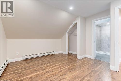 Upper Unit - 152 Sanford Avenue S, Hamilton, ON - Indoor Photo Showing Other Room