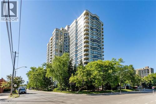 75 KING Street E Unit# 306  Mississauga, ON L5A 4G5