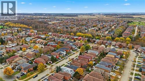 View of property location with nearby suburban area - 3372 Bobwhite Mews, Mississauga, ON 