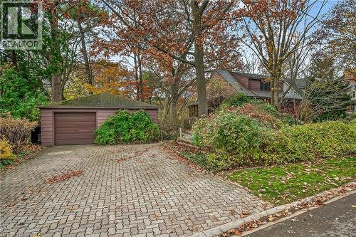 842 Forest Glen Avenue, Burlington, ON - Outdoor