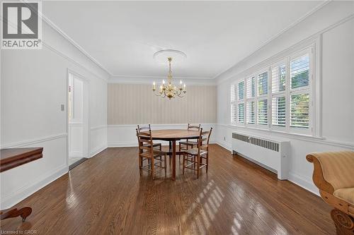 842 Forest Glen Avenue, Burlington, ON - Indoor Photo Showing Dining Room