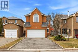 1157 CHARMINSTER Crescent  Mississauga, ON L5V 1P9