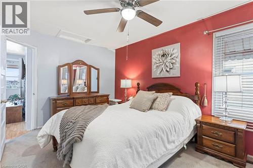 46 Adeline Avenue, Hamilton, ON - Indoor Photo Showing Bedroom