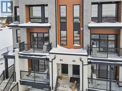 525 ERINBROOK Drive Unit# C062  Kitchener, ON N2E 3M8