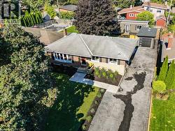 17 PRESTON Drive  St. Catharines, ON L2M 1X4