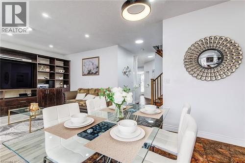 617 Thorndale Drive, Waterloo, ON - Indoor Photo Showing Dining Room