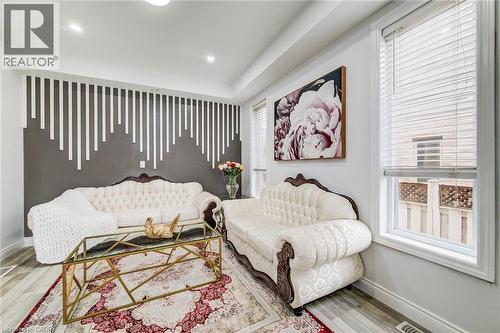 617 Thorndale Drive, Waterloo, ON - Indoor