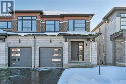 29 KINGFISHER Drive  Hamilton, ON L9A 5A4