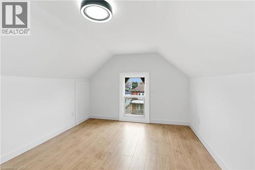 273 Robert Street, Hamilton, ON - Indoor Photo Showing Other Room