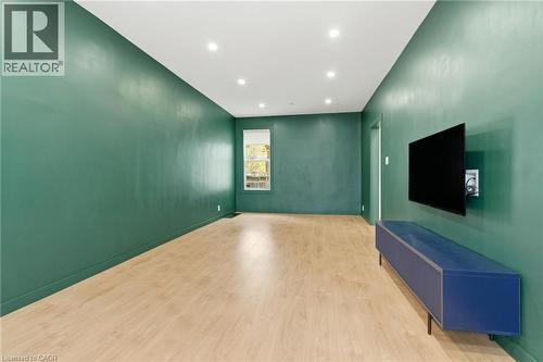 273 Robert Street, Hamilton, ON - Indoor Photo Showing Other Room