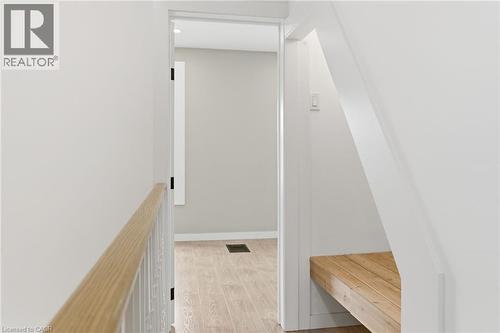 273 Robert Street, Hamilton, ON - Indoor Photo Showing Other Room