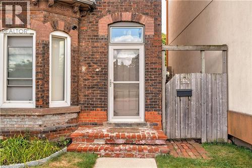 132 Ferguson Avenue N, Hamilton, ON - Outdoor With Exterior