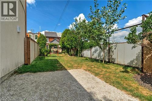 132 Ferguson Avenue N, Hamilton, ON - Outdoor