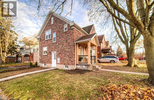 30 Dunbar Road S, Waterloo, ON - Outdoor