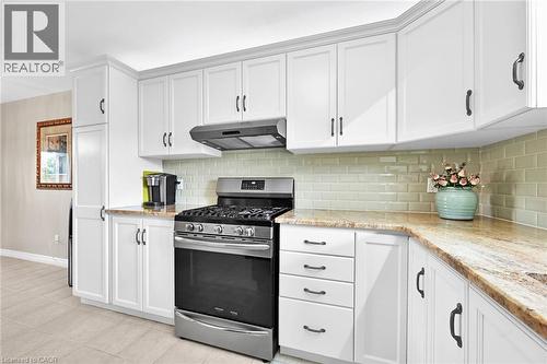 390 Mountain Road, Grimsby, ON - Indoor Photo Showing Kitchen