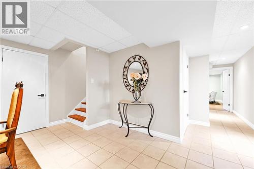 390 Mountain Road, Grimsby, ON - Indoor Photo Showing Other Room