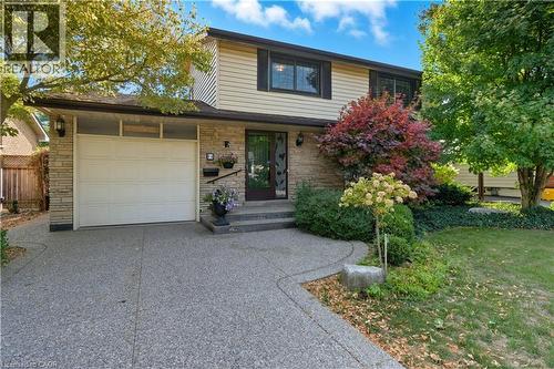 33 Goldfinch Road, Hamilton, ON - Outdoor