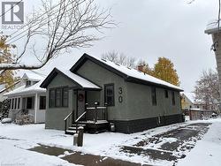 30 EASTCHESTER Avenue  St. Catharines, ON L2P 2V6