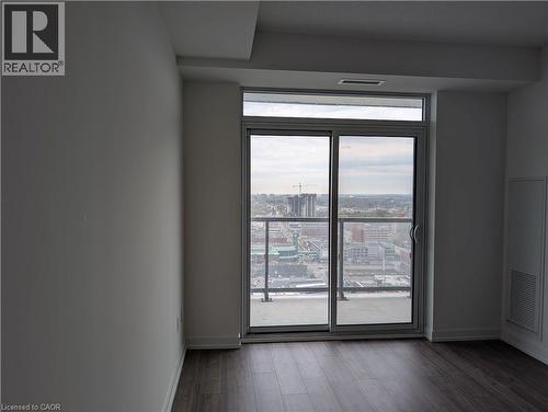 55 Duke Street W Unit# 2106, Kitchener, ON - Indoor Photo Showing Other Room