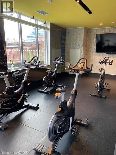 55 Duke Street W Unit# 2106, Kitchener, ON - Indoor Photo Showing Gym Room