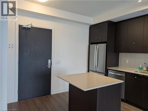 55 Duke Street W Unit# 2106, Kitchener, ON - Indoor Photo Showing Kitchen